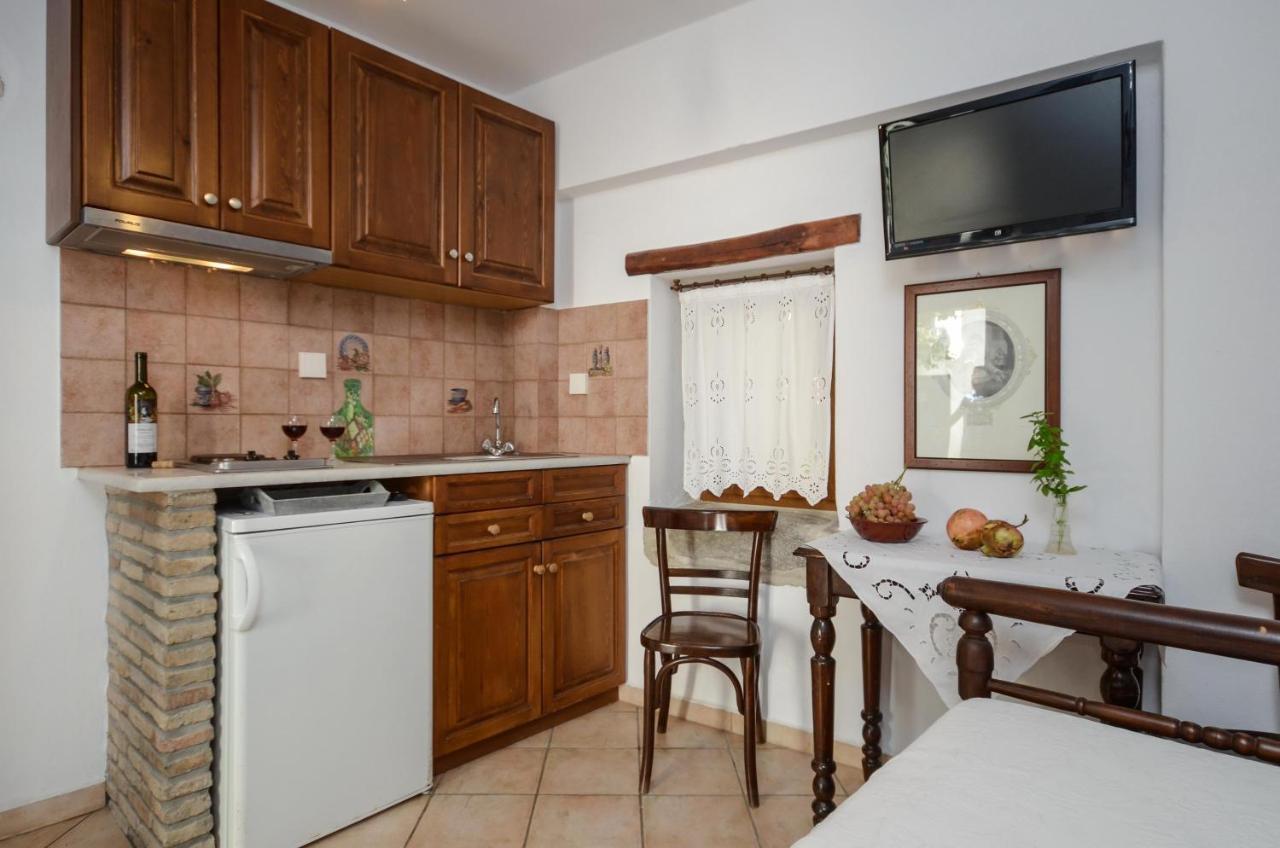 Venetiko Apartments Naxos City Exterior foto